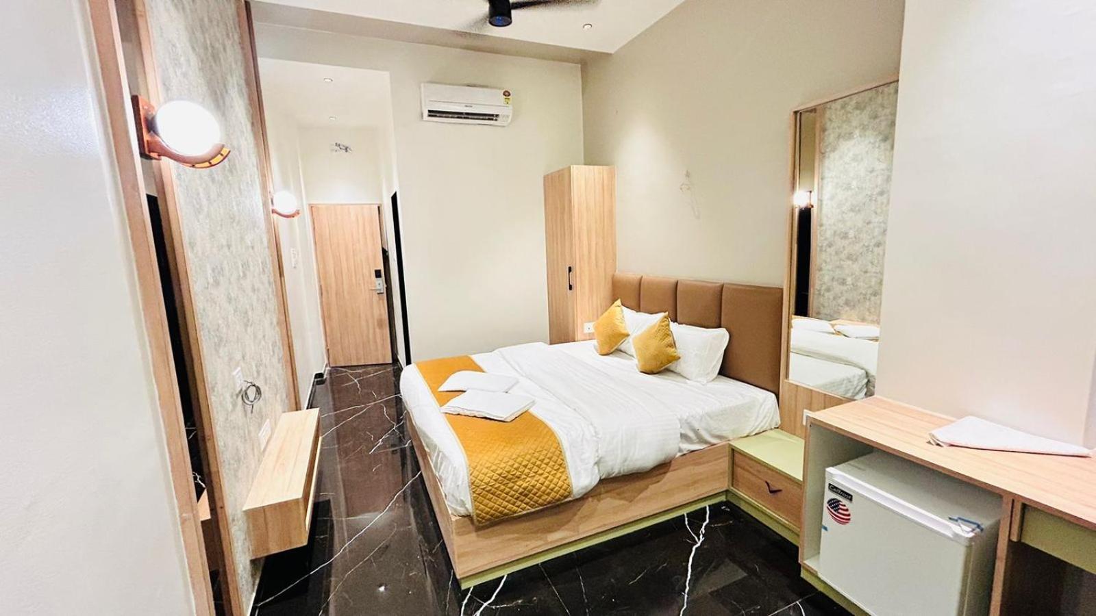 River An Sky Resort Wadhiware Luaran gambar